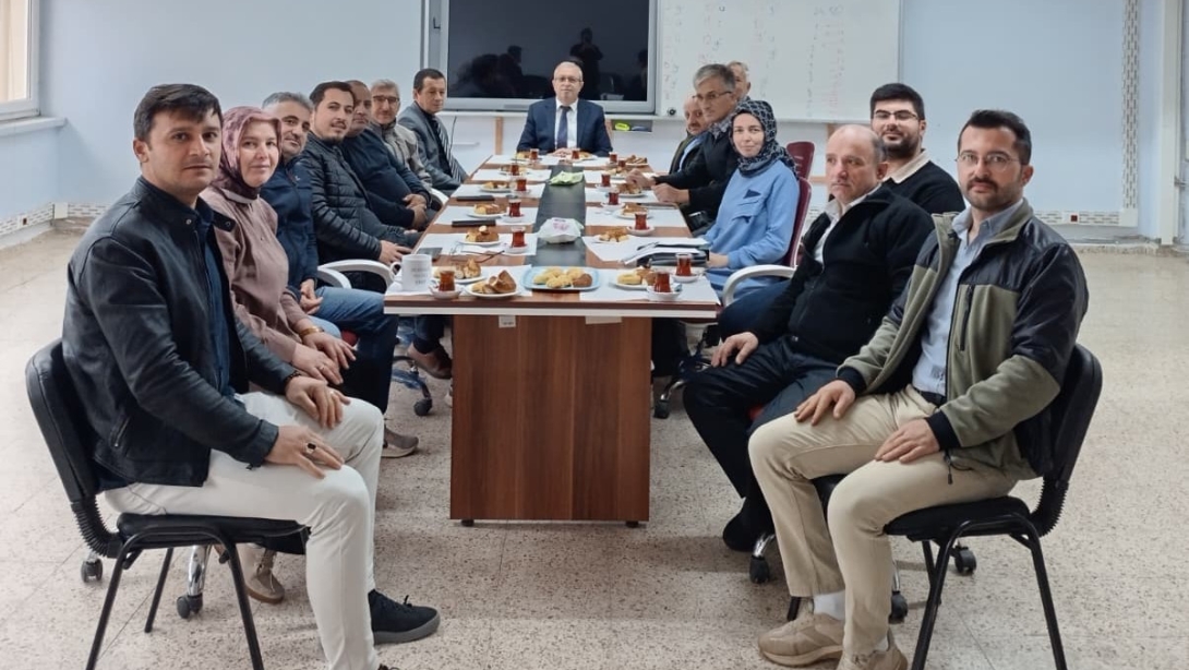 Sındırgı İlçe Milli Eğitim Müdürlüğü Kurum İçi Değerlendirme Toplantısı